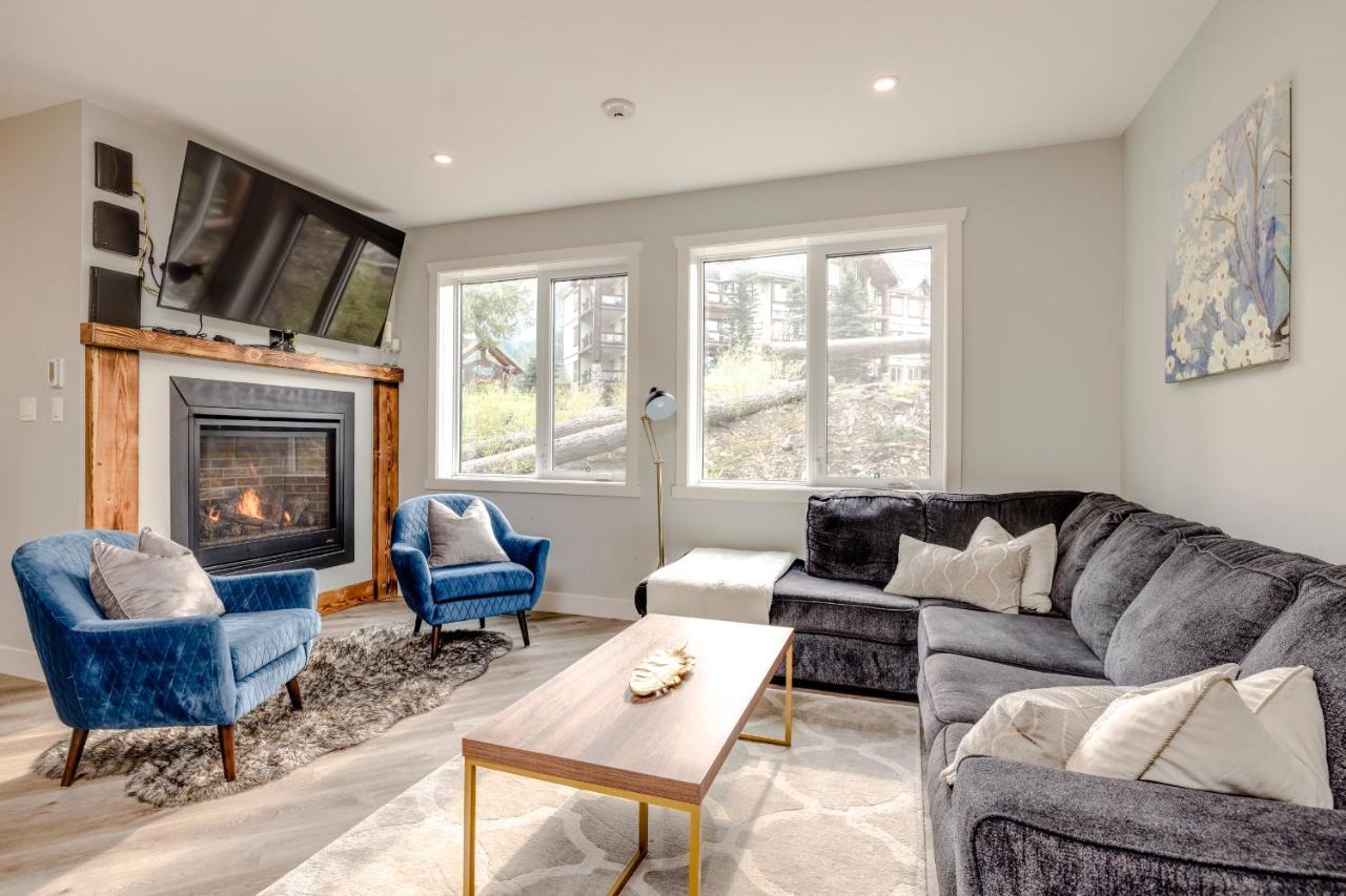 Ski In Ski Out With Huge Game Room And Hot Tub ファーニー エクステリア 写真
